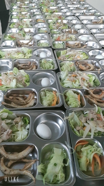 Suất ăn công nghiệp - Suất Ăn Công Nghiệp Vị Toàn - Công Ty TNHH Suất Ăn Công Nghiệp Vị Toàn